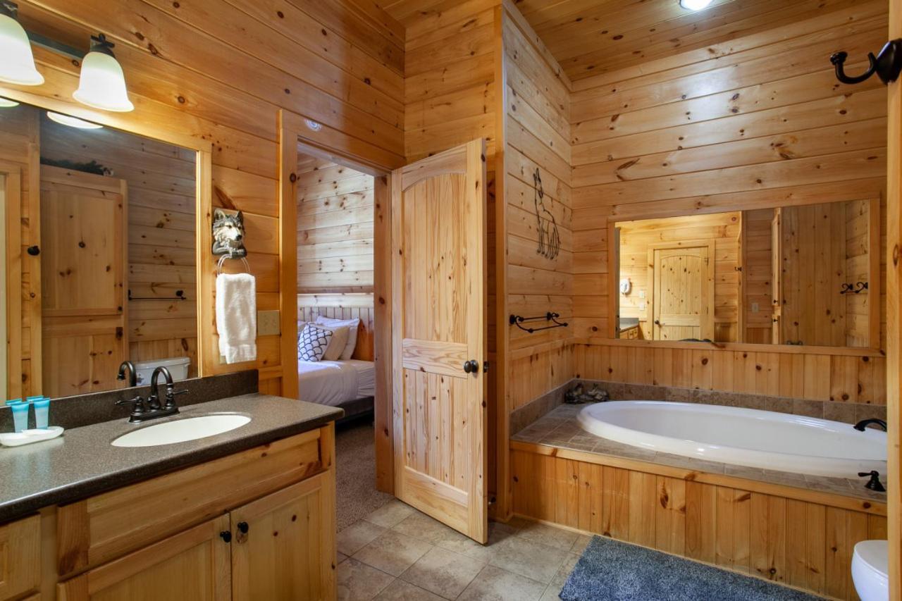 Black Bear Reserve - Mtn View, Hot Tub, Game Room Sevierville Exterior foto