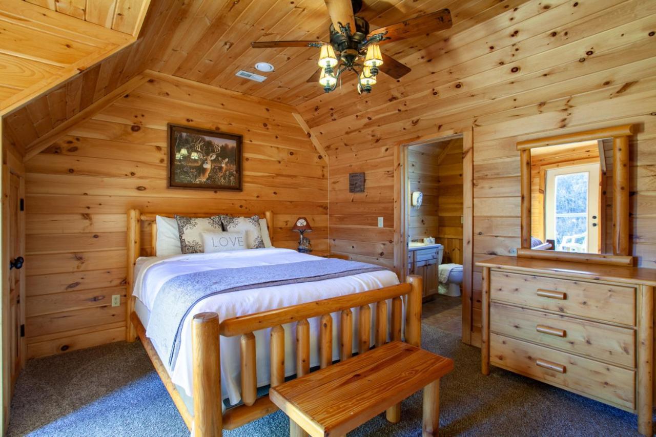 Black Bear Reserve - Mtn View, Hot Tub, Game Room Sevierville Exterior foto