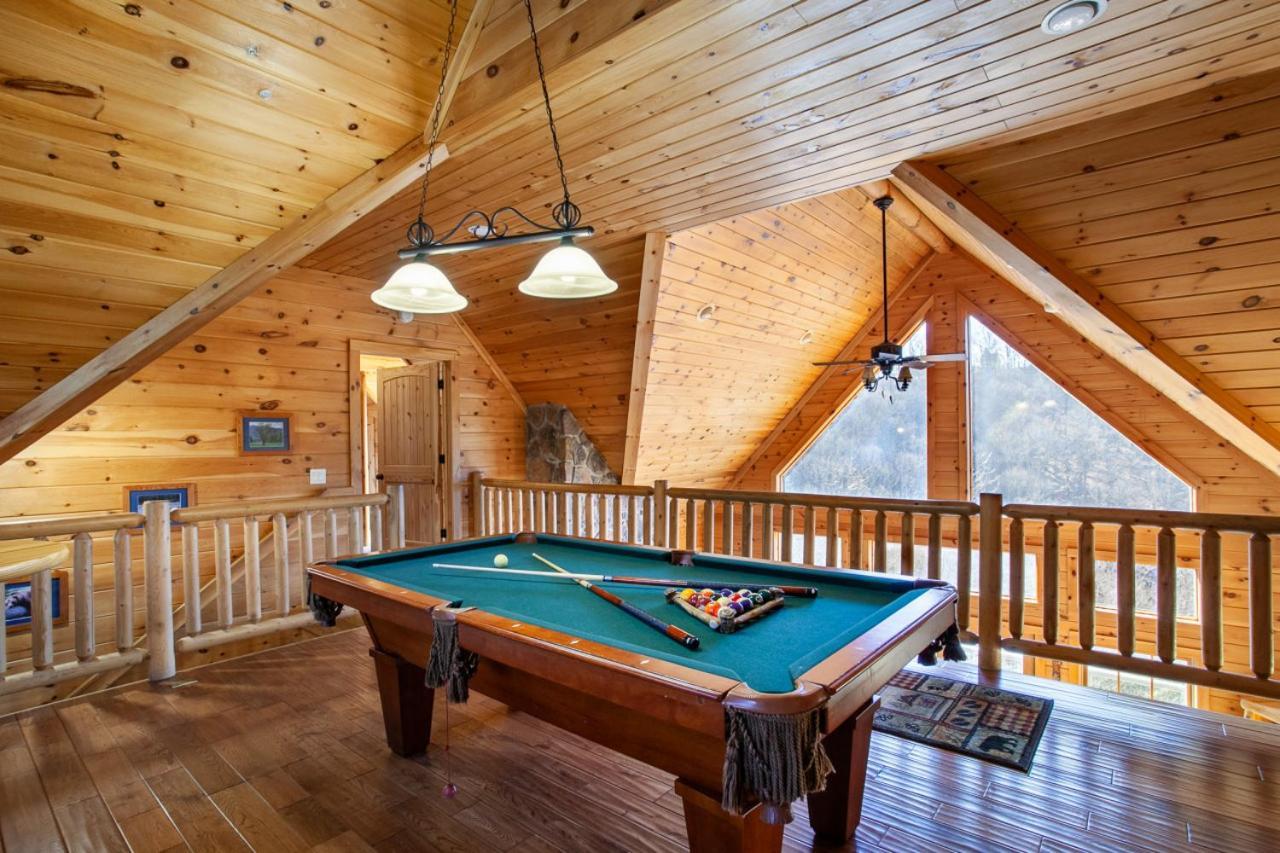 Black Bear Reserve - Mtn View, Hot Tub, Game Room Sevierville Exterior foto